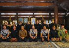 Usai Soekarno dan Gus Dur, Kapolri Ziarah-Tabur Bunga ke Makam Soeharto 